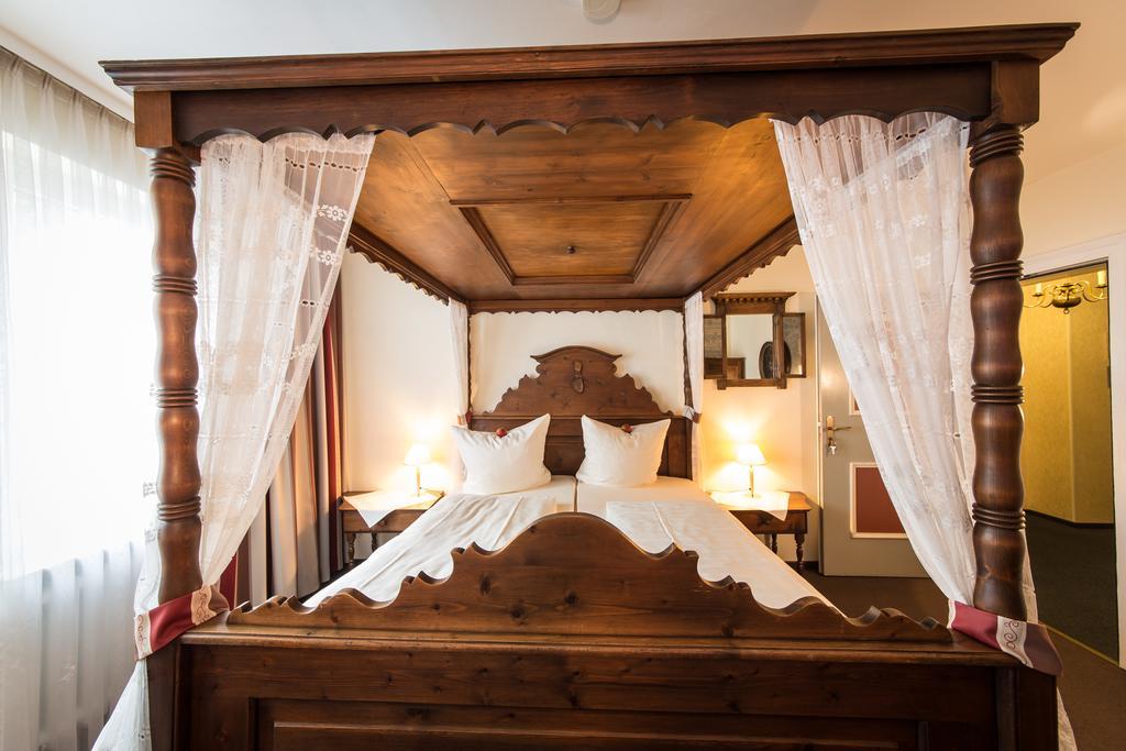 Hotel Alte Thorschenke 3*