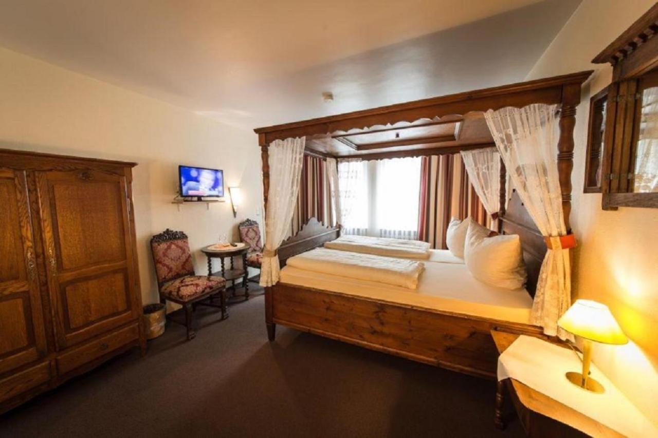 Hotel Alte Thorschenke 3*